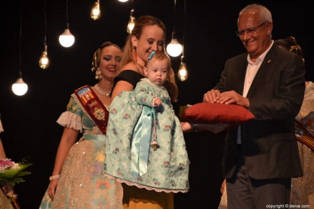 16 presentacion de la fallera mayor de denia 2019 carla y carlota