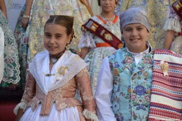 Recepción de la presentación de Neus Suárez – Cargos infantiles falla Campaments