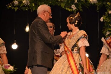 Presentación de la fallera mayor de Dénia 2019 – Imposición de la joia