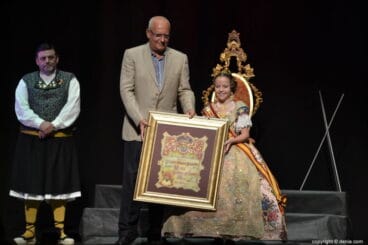 Presentación fallera mayor infantil Dénia 2019 – Entrega del nomenament