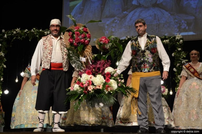 Presentación de la fallera mayor de Dénia 2019 - Cesta de flores de la falla Port Rotes