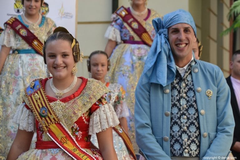 Recepción de la presentación de Neus Suárez - Fallera mayor infantil de Sagunt