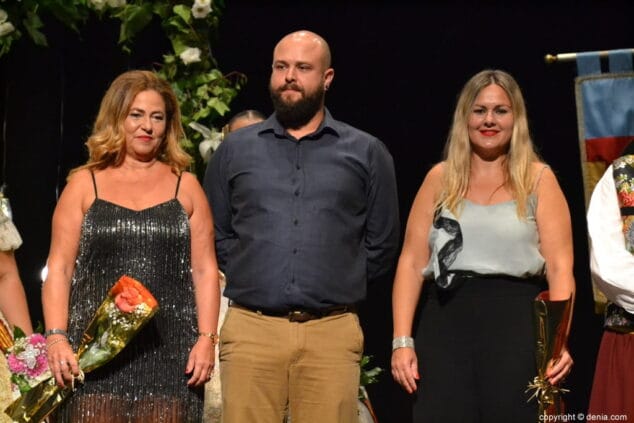 40 presentacion de la fallera mayor de denia 2019 capitanas y presidente de la femmicc