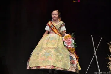 Presentación fallera mayor infantil Dénia 2019 – Neus Suárez