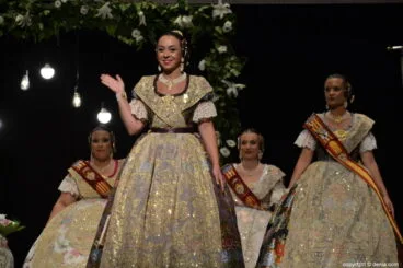 Presentación de la fallera mayor de Dénia 2019 – Fallera Mayor de Torrent
