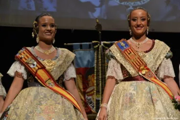 Presentación de la fallera mayor de Dénia 2019 – Amparo Petrie y Rocío Gil