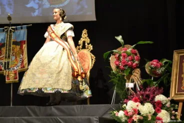 Presentación de la fallera mayor de Dénia 2019 – Amparo Petrie