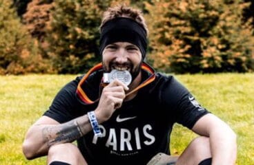 alex monllor tras acabar la maraton de berlin