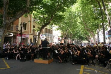 concierto de la banda en marques de campo