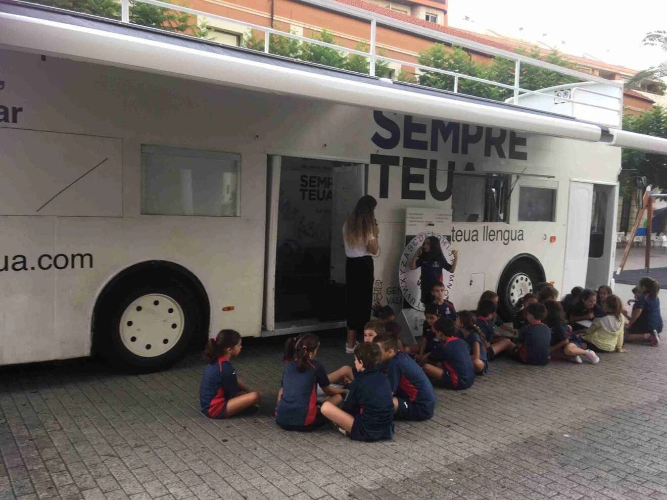 El Bus de la Llengua en Dénia