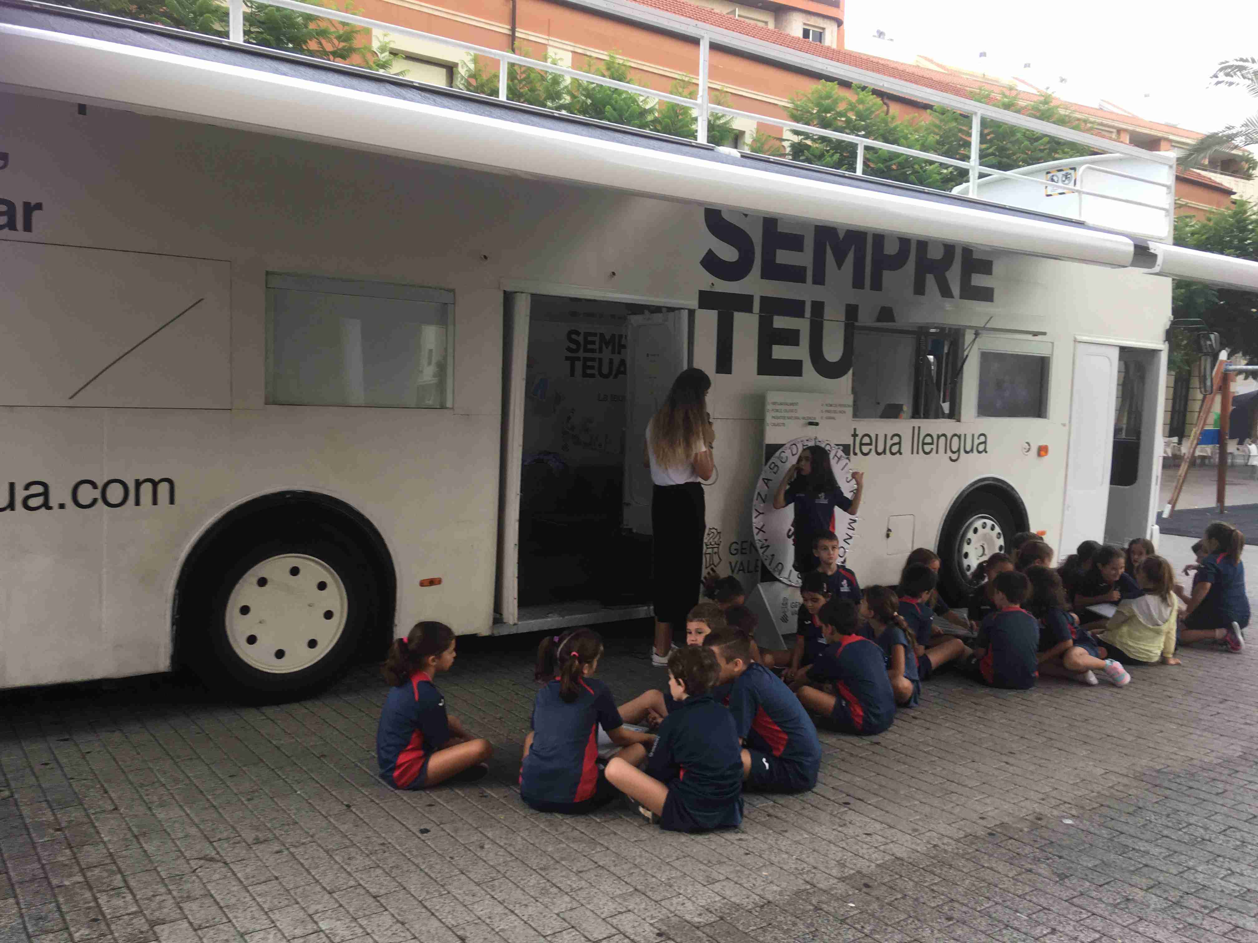 el bus de la llengua en denia