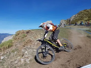 el ciclista del multiesport ucmontgo en ainsa