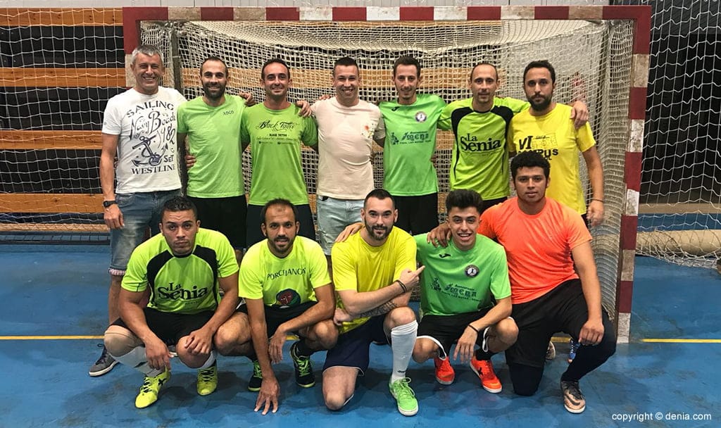 El H. Nou Romá se proclamó campeón del 'Torneo Verano Acydma' tras ganar a Folixa-Juaniquito por 2 a 1 1 equipo h nou roma