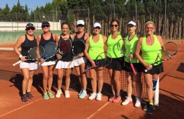 equipo veteranas 40 del club tenis denia