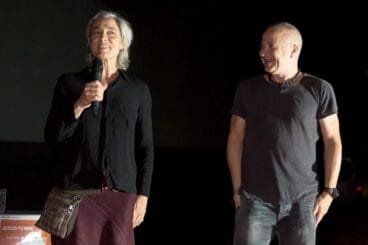 Laudisio presentando Melange film de Merce Cunninham