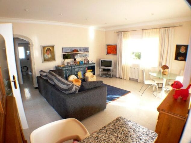 luminosa sala de estar euroholding