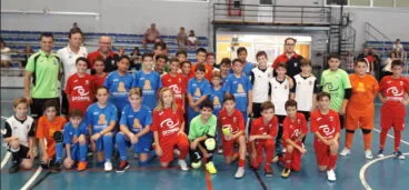 participantes en el triangular de futbol sala alevin del paidos denia