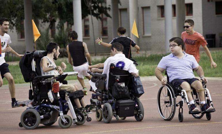 Usuarios de Condenados al Bordillo en una de sus actividades