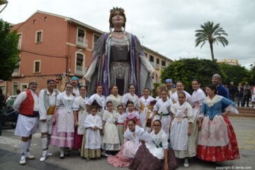 01 dianium dansa 9 doctubre con carmesina