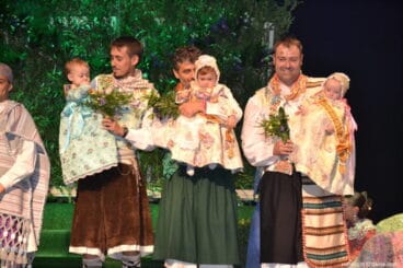 Presentación infantil Port Rotes 2019 – Las más pequeñas de la falla