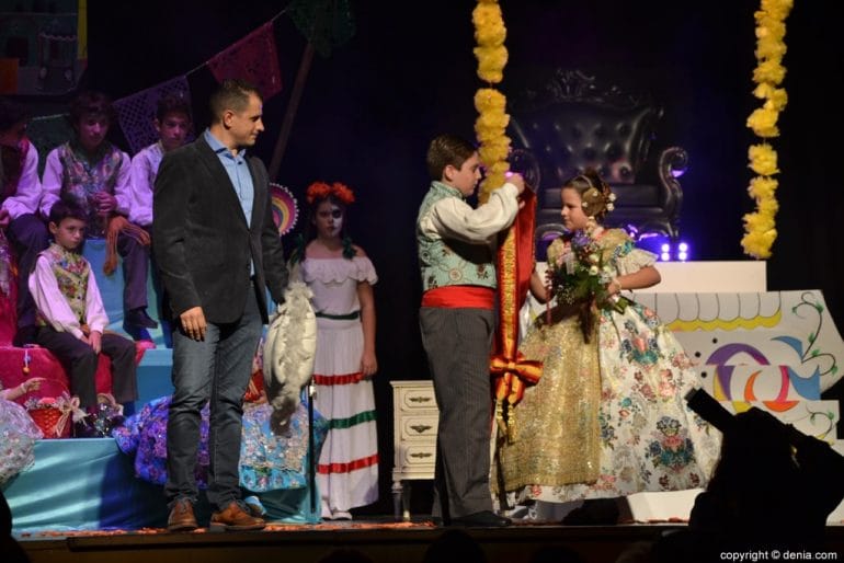 Presentación infantil París Pedrera 2019 - Imposición de banda