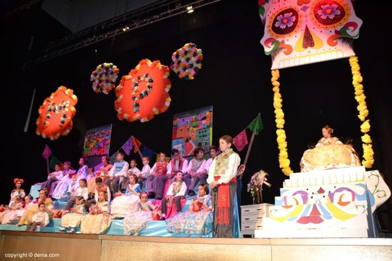 Presentación infantil París Pedrera 2019 - Escenario