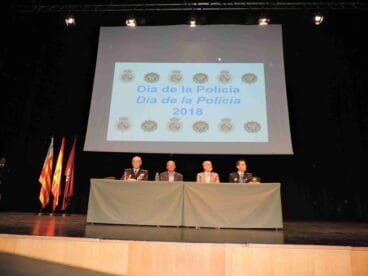 Acto del Día de la Policía en Dénia