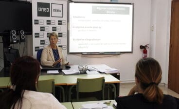 carmen mas curso de la uned