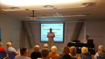 Conferencia en el foro del paciente de Clínica Glorieta