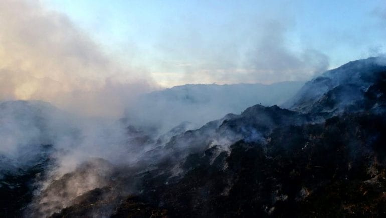 Incendio en la planta de residuos verdes de Dénia