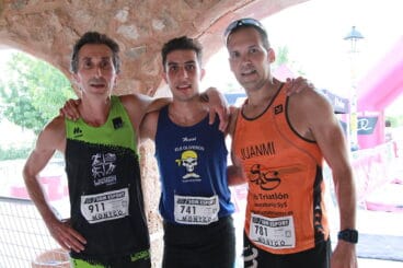 los tres primeros clasificados cross baix montgo