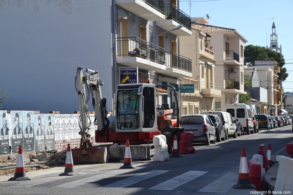 obras en la carretera de la xara