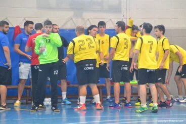 pina de los jugadores del cd garbi