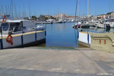 puerto de denia