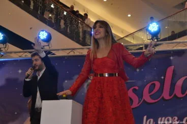 Gisela en Portal de la Marina – Luces de Navidad