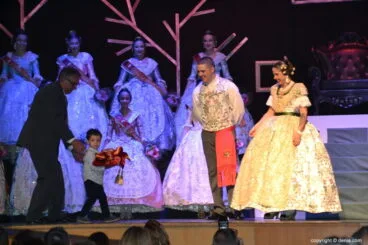 Presentación París Pedrera 2019 – Imposición de banda