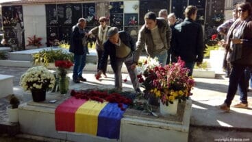 Homenaje del PSPV de Dénia a los republicanos fusilados – Flores