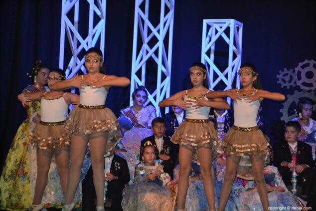 10 presentacion infantil falla diana 2019 ballet
