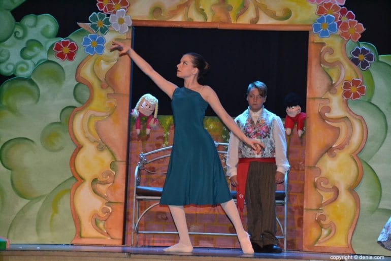 Presentación infantil Les Roques 2019 - Bailarina