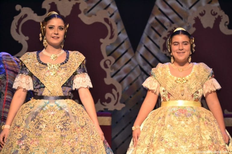 Presentación falla Darrere del Castell 2019 - Falleras Mayores