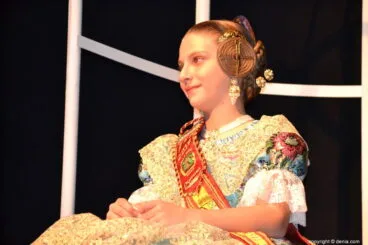 Presentación infantil Falla Diana 2019 – Martina