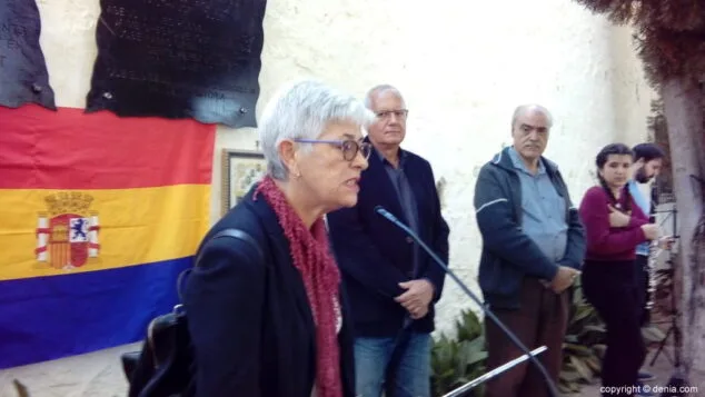 14 homenaje del pspv de denia a los republicanos fusilados intervenciones del publico
