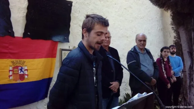 15 homenaje del pspv de denia a los republicanos fusilados intervenciones del publico