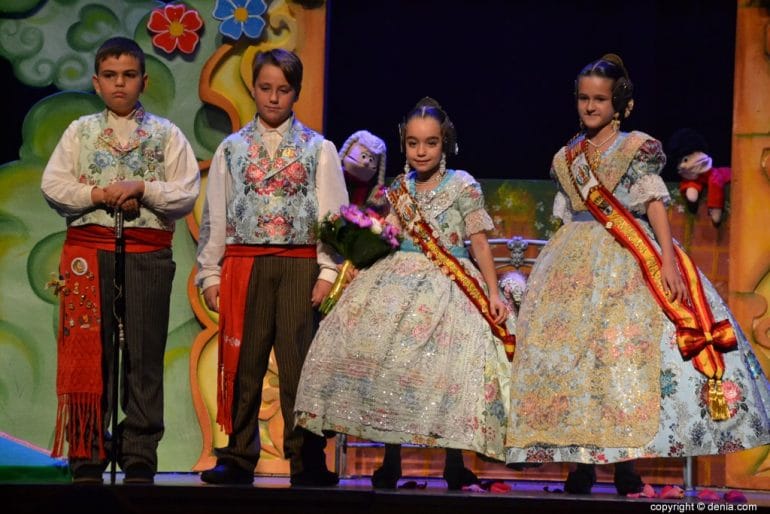 Presentación infantil Les Roques 2019 - Cargos 2018