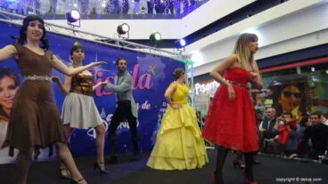 Gisela en Portal de la Marina – Supercalifragilisticoespialidoso