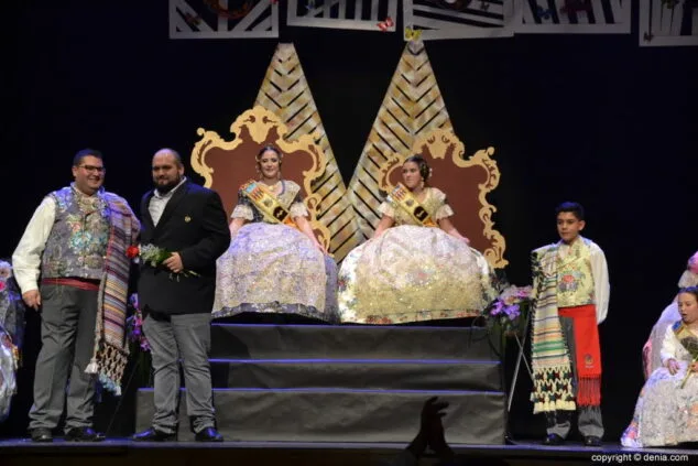 20 presentacion falla darrere del castell 2019 presidente foguera lhort
