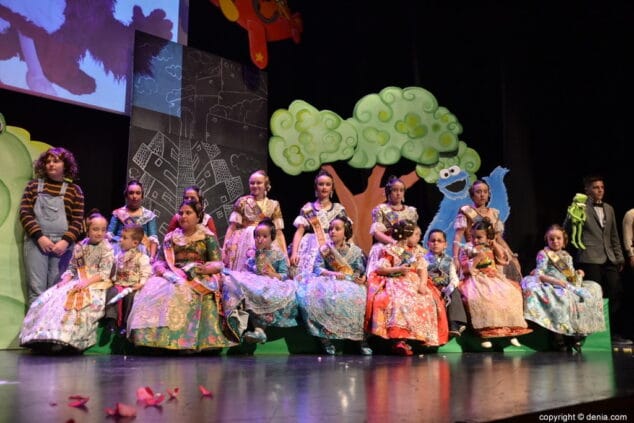 34 presentacion infantil les roques 2019 comision