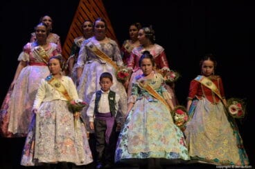 Presentación falla Darrere del Castell 2019 – Corte de honor