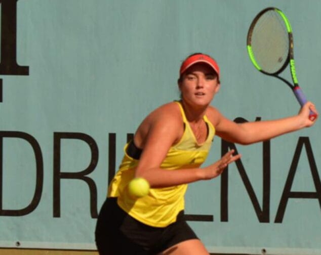 andrea redondo durante un partido
