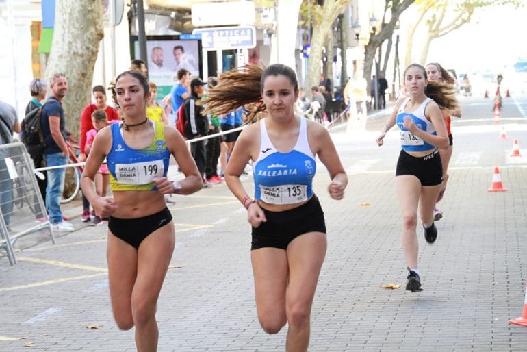 Atletas cadetes del Baleària Diànium